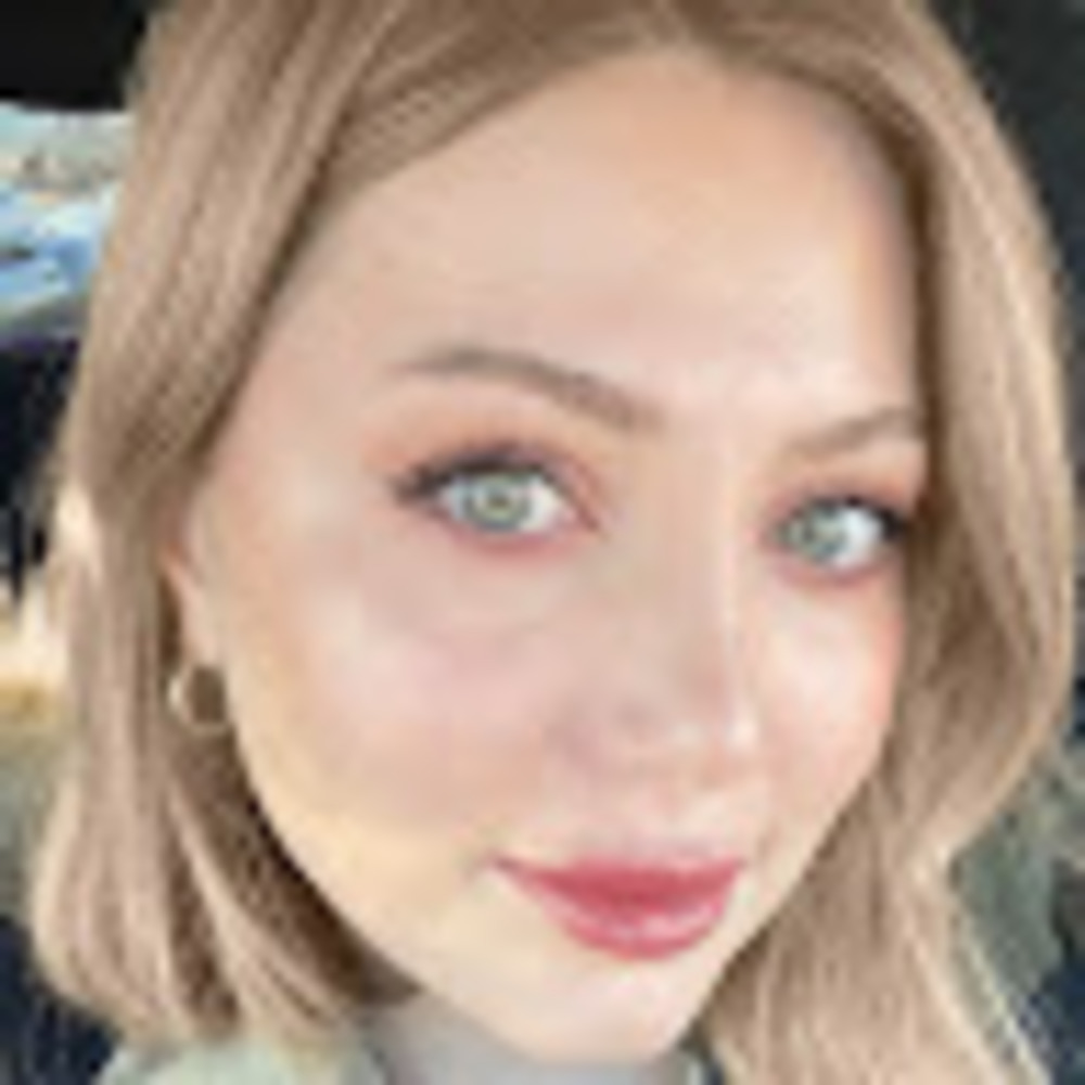 Meet your Posher, Brenna